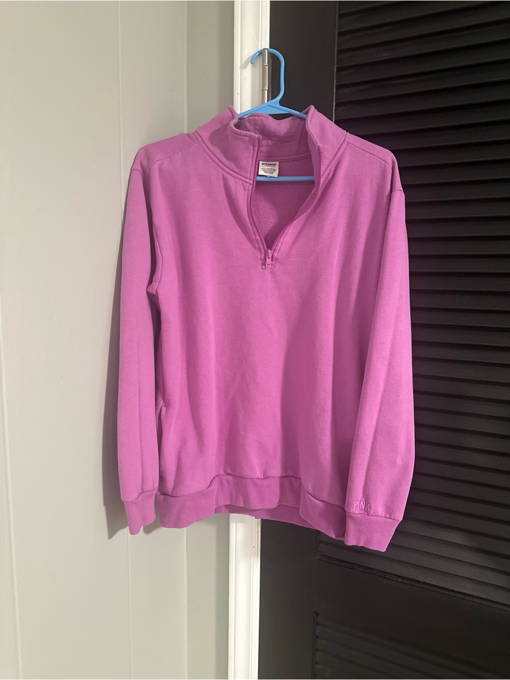 Women's Victoria’s Secret PINK size small half zip